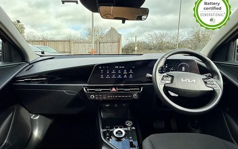 Used Kia Niro 150 kW (204 HP) 2025 SUV