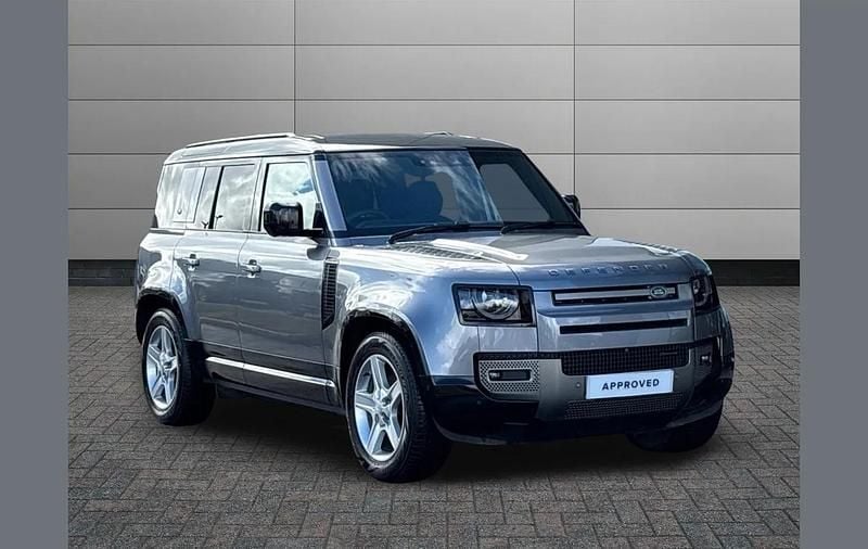Grey Used 2023 Land Rover Defender SE Dynamic SUV | £58,848 (Fair price) - Image 1/4