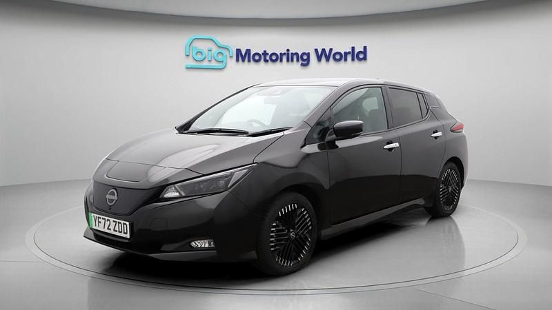 Used Nissan Leaf N-Connecta 110 kW (150 HP) 2023 Black Hatchback