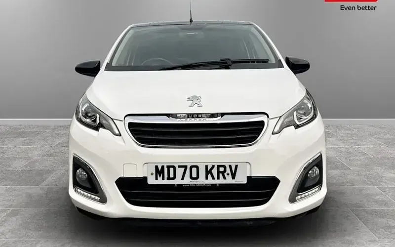 Używany Peugeot 108 Allure 72 KM (52 kW) 2022 Hatchback