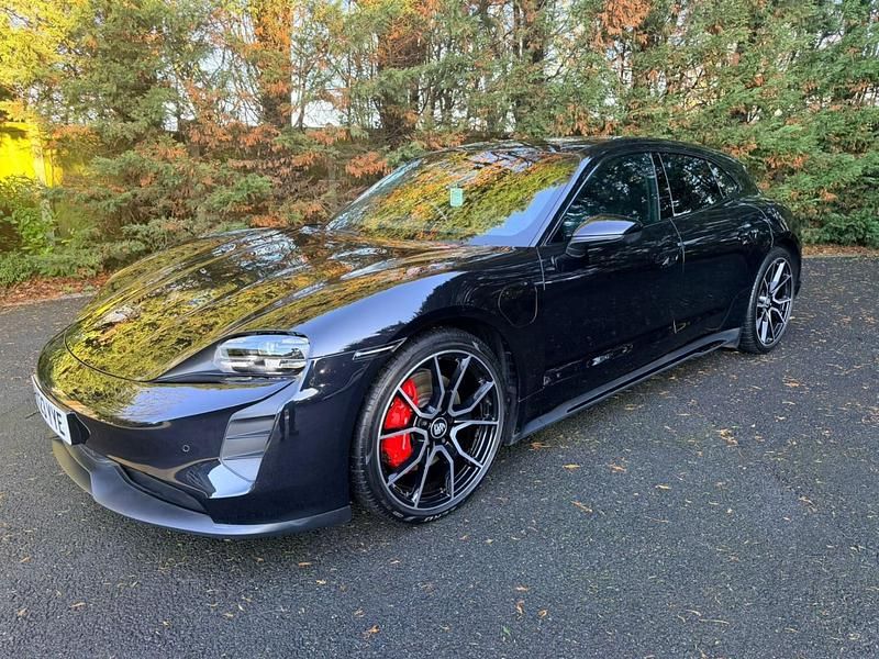 Used Porsche Taycan 389 kW (530 HP) 2023 Black Estate