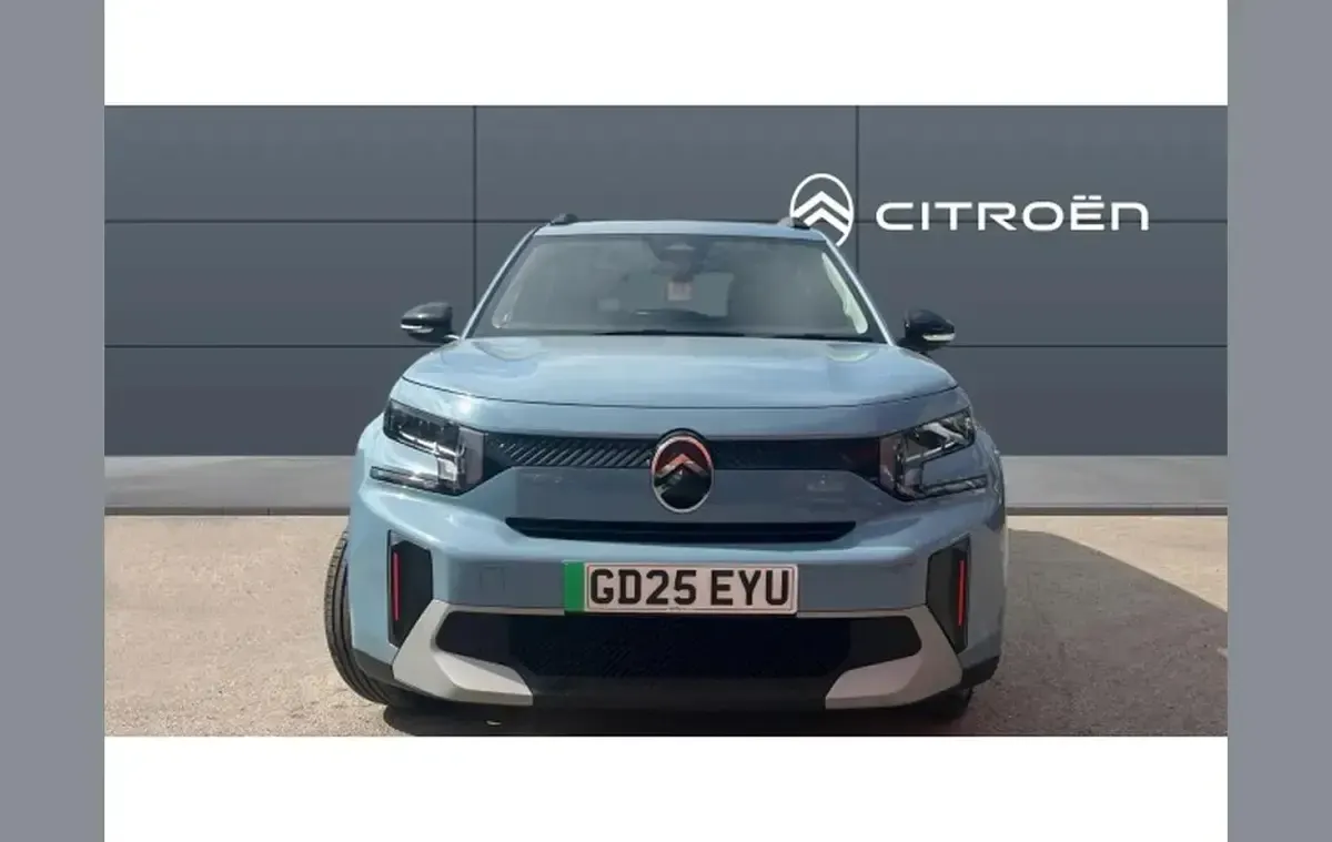 Usado Citroën e-C3 Aircross 83 kW (113 CV) 2025 Azul SUV