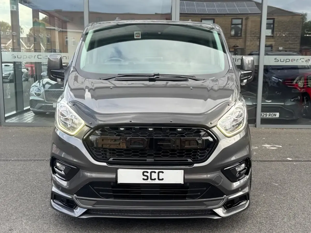 Used Ford Transit Custom Limited 170 HP (125 kW) 2020 Grey Van