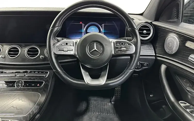 Used Mercedes E400 AMG line 340 HP (250 kW) 2020 Black Sedan