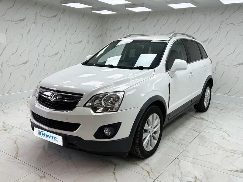 Used Vauxhall Antara 2015 White SUV