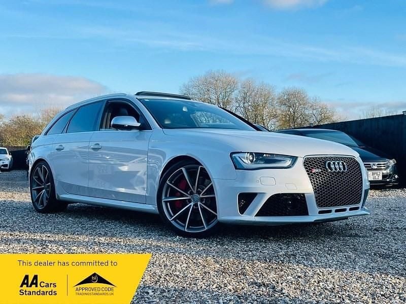 Used Audi RS4 450 HP (330 kW) 2015 White Estate