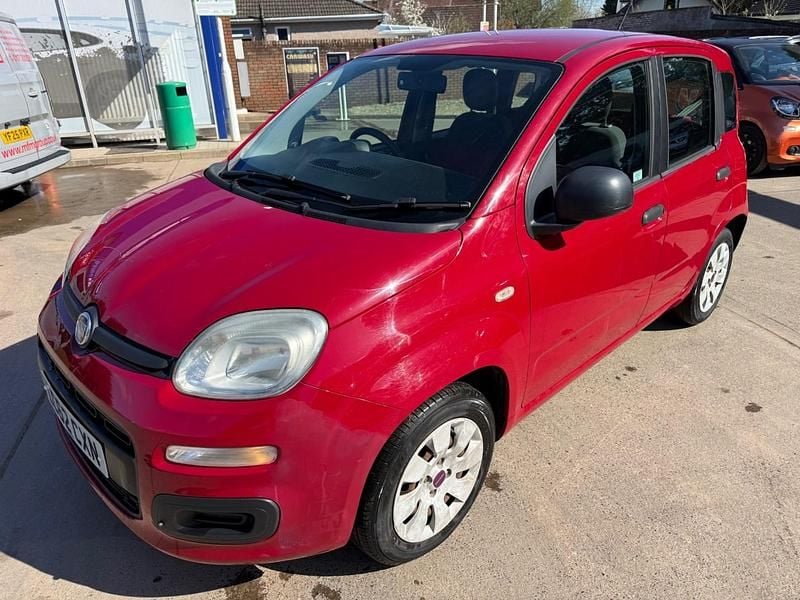 Used Fiat Panda Pop 69 HP (50 kW) 2012 Red Hatchback