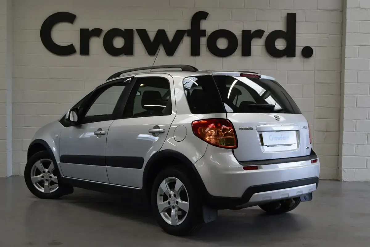 Used Suzuki SX4 SZ5 2011 Silver SUV