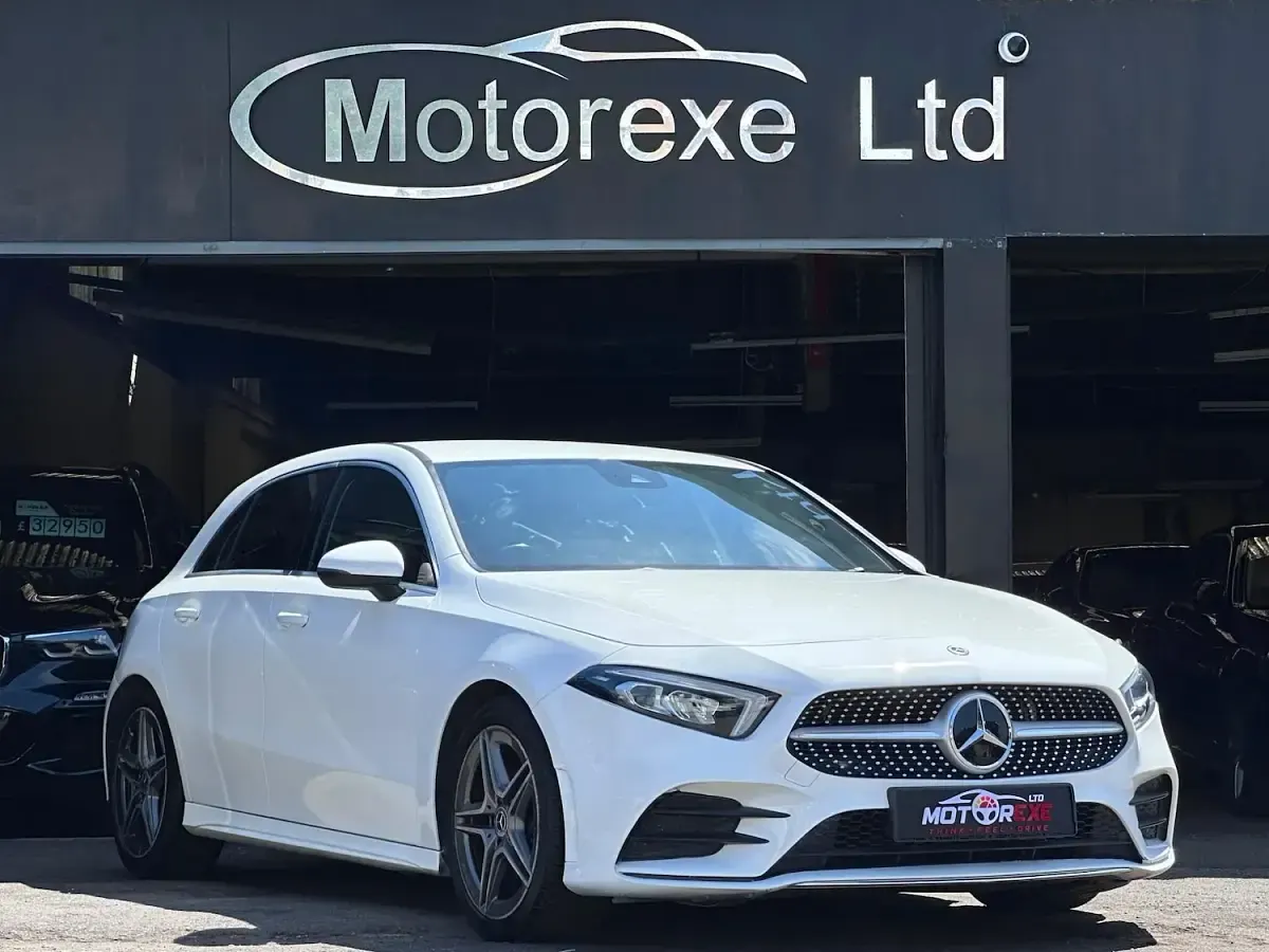 Used Mercedes A180 AMG line 116 HP (85 kW) 2018 White Hatchback