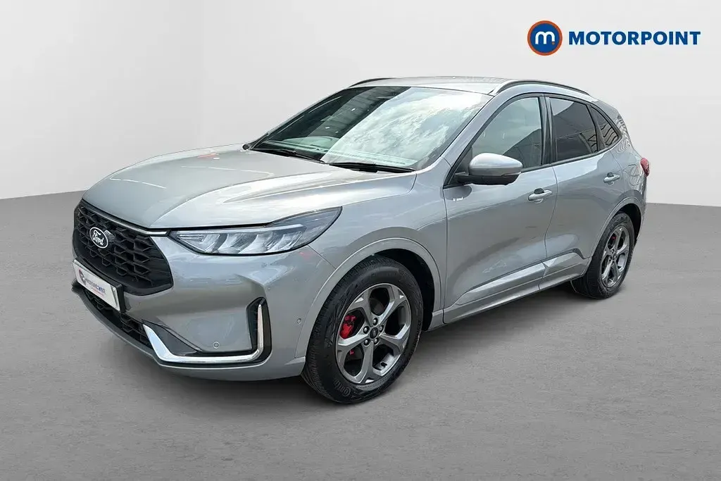 Begagnad Ford Kuga ST-Line 183 HK (134 kW) 2025 Silver SUV