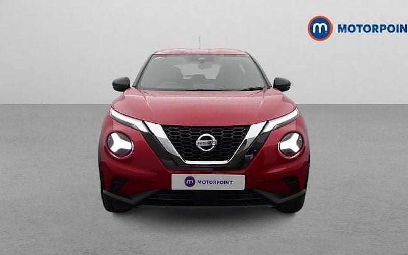 Used Nissan Juke Acenta 117 HP (86 kW) 2020 Red SUV