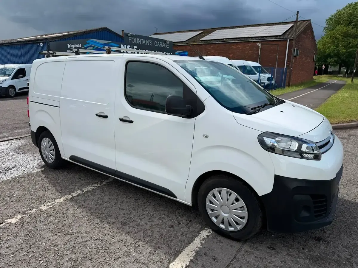 Used Citroën Dispatch 2021 White MPV
