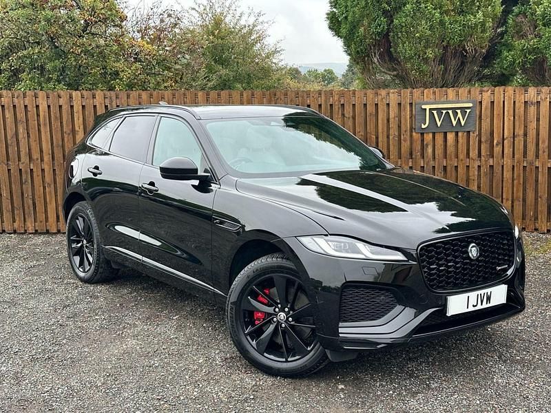 Black Used 2023 Jaguar F-Pace R-Dynamic SUV | £37,975 (Expensive) - Image 1/4