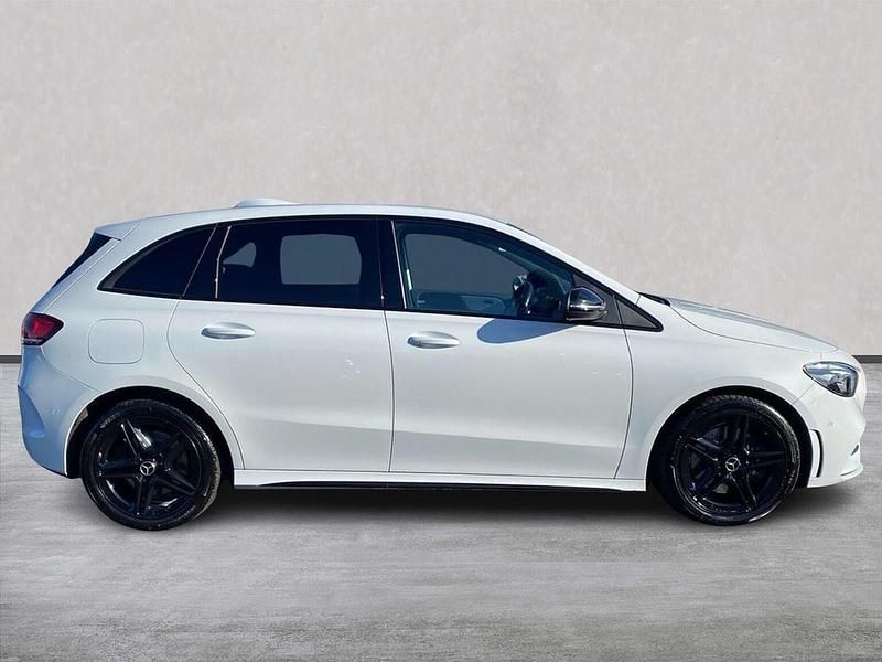 Used Mercedes B250e Executive 218 HP (160 kW) 2022 White MPV