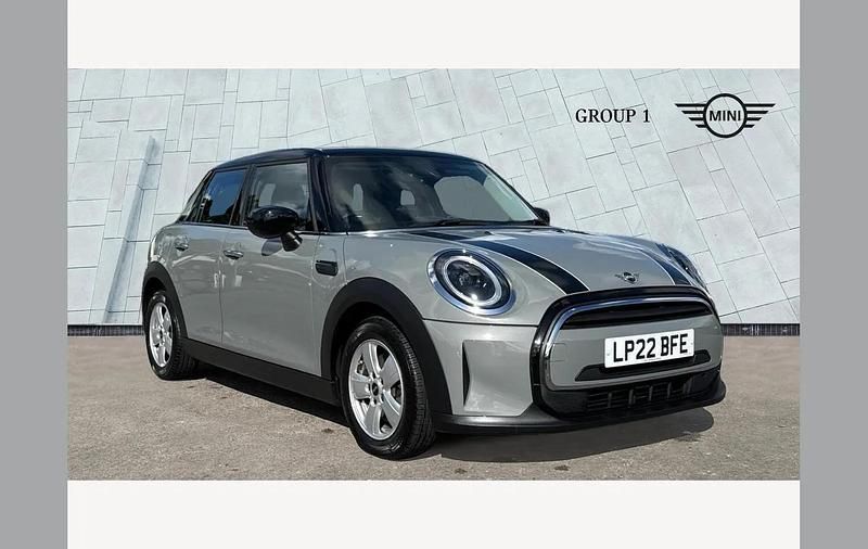 Grey Used 2022 Mini Cooper Classic Hatchback | £18,495 (Fair price) - Image 1/4