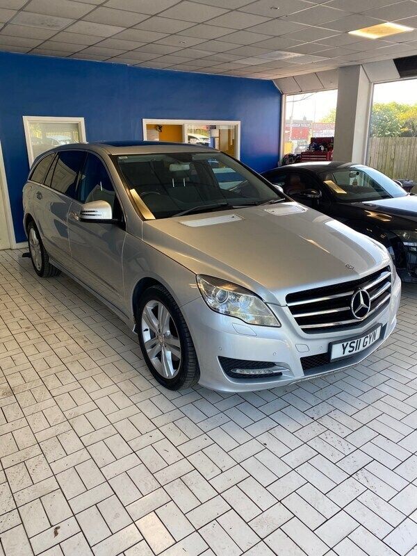 Silver Used 2011 Mercedes R350 MPV | £5,995 - Image 1/4