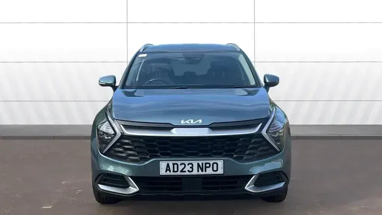 Usado Kia Sportage 150 HP (110 kW) 2023 Cinzento SUV