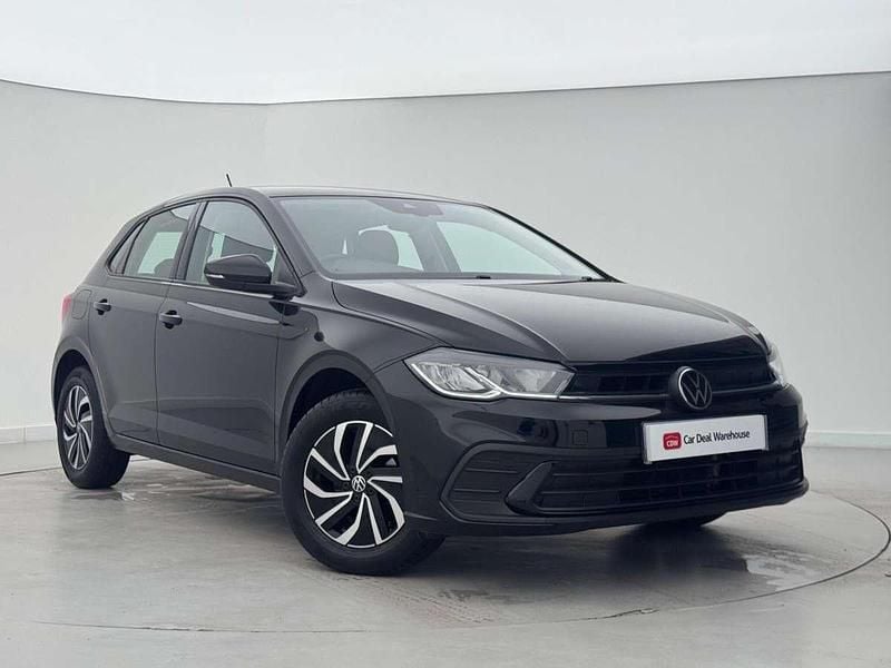 Black Used 2022 VW Polo Life Hatchback | £14,798 (Good price) - Image 1/4