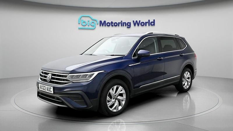 Used VW Tiguan Allspace S 148 HP (108 kW) 2022 Blue SUV