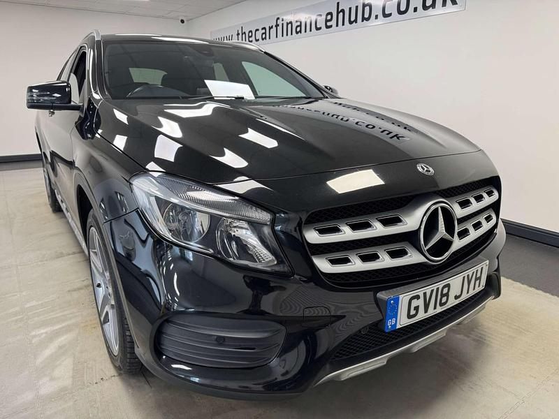 Used Mercedes GLA200 AMG line 136 HP (100 kW) 2018 Black SUV