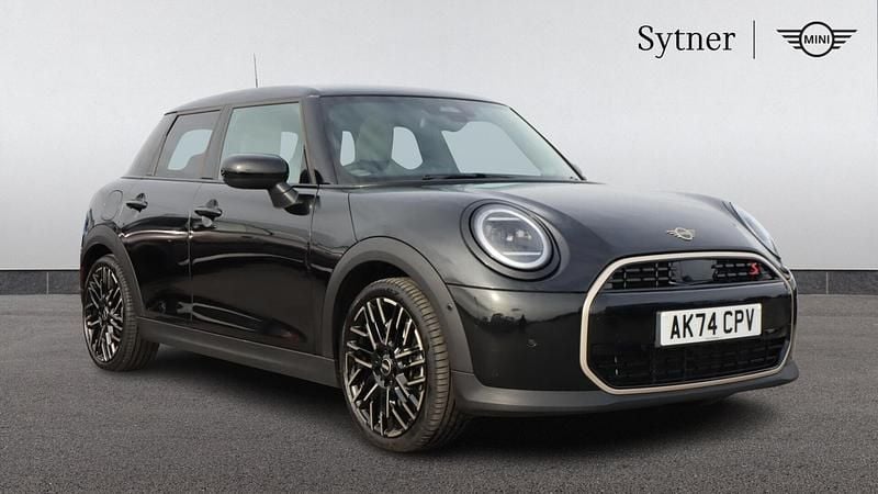 Black Used 2024 Mini Cooper S Hatch Hatchback | £28,000 (A bit pricey) - Image 1/4