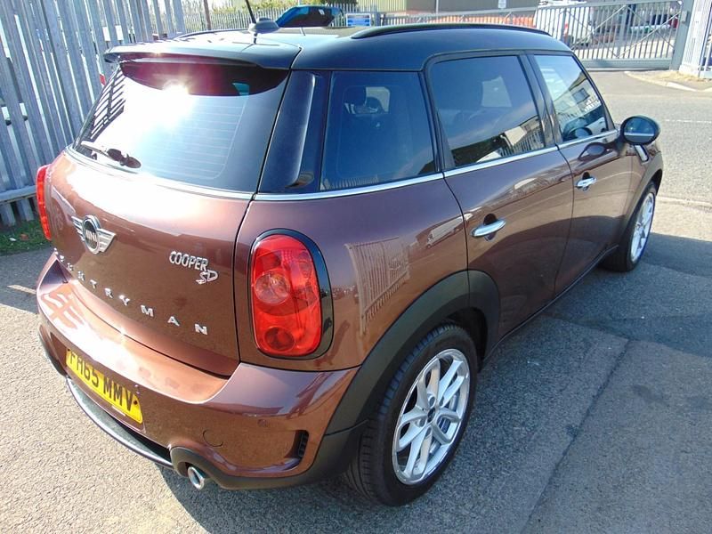 Usado Mini Cooper SD Countryman 143 CV (105 kW) 2015 Marrón SUV
