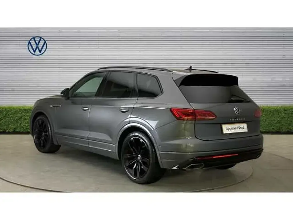 Used VW Touareg Black Edition 286 HP (210 kW) 2022 Grey SUV