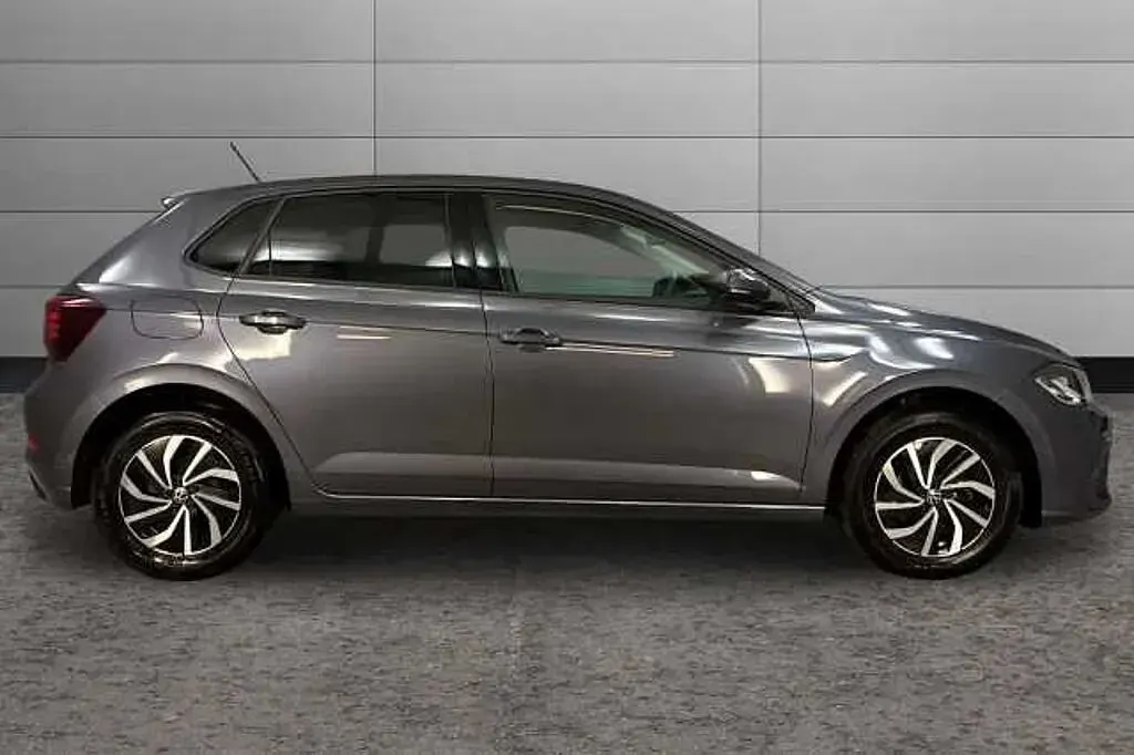 Used VW Polo 95 HP (69 kW) 2023 Hatchback