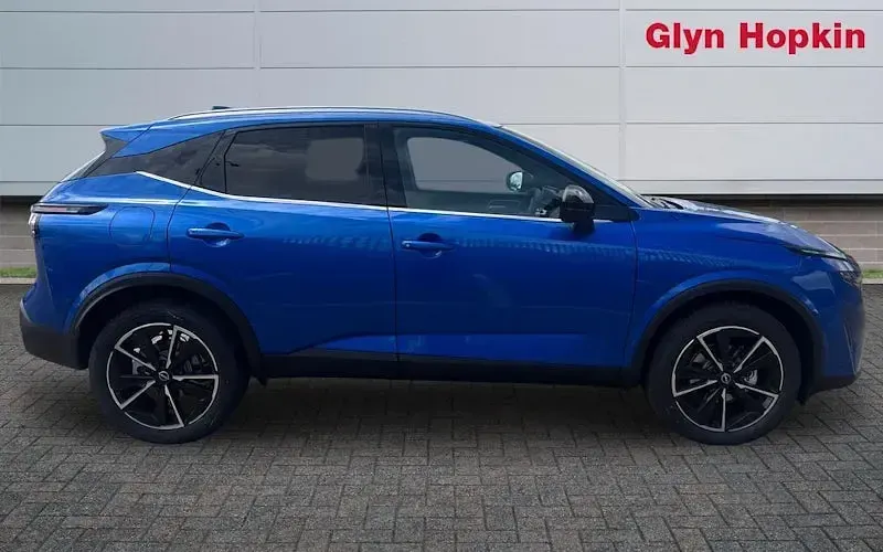 New Nissan Qashqai Tekna 158 HP (116 kW) 2026 Black SUV