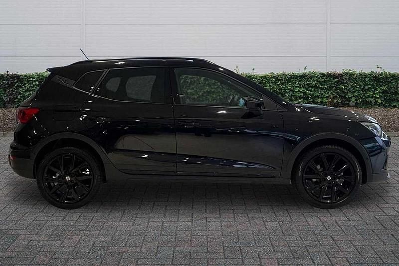 New Seat Arona Black Edition 2026 Midnight black SUV