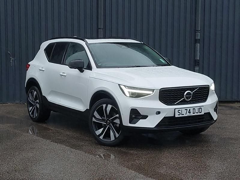 White Used 2024 Volvo XC40 Ultra SUV | £37,998 - Image 1/4