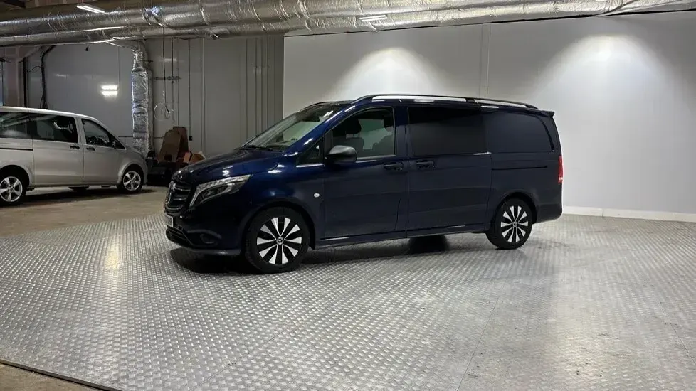Used Mercedes Vito 2022 Blue Van