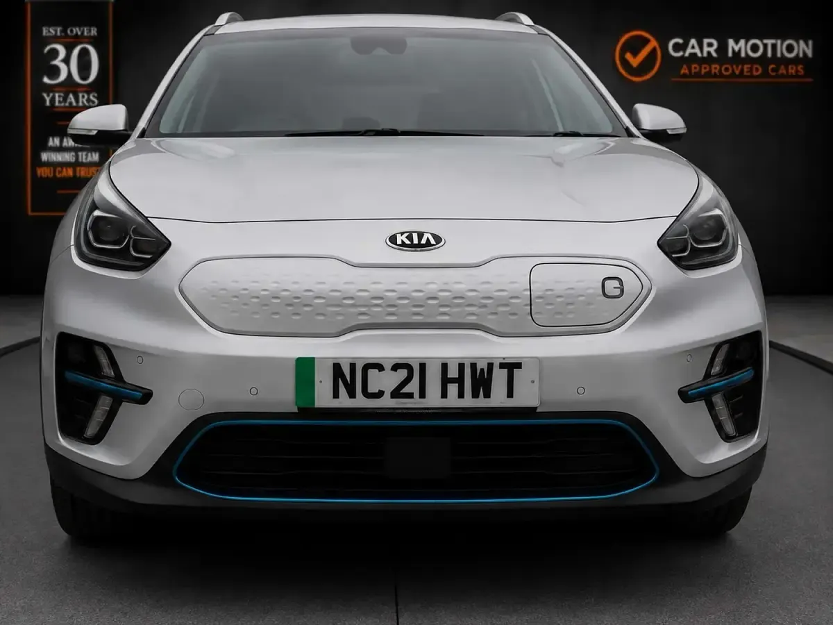 Used Kia e-Niro 150 kW (204 HP) 2021 Silver SUV