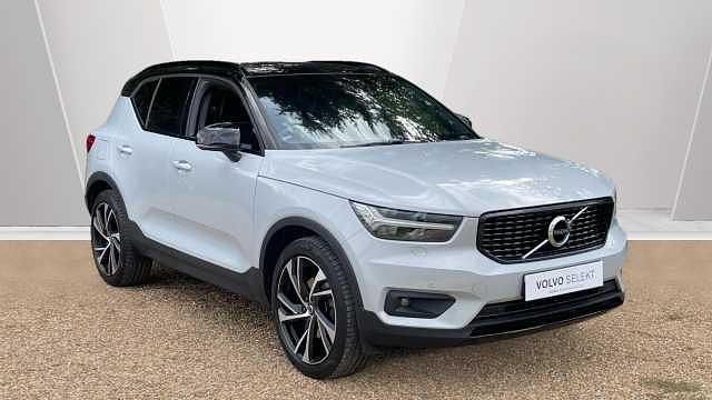 Used 2020 Volvo XC40 R-Design SUV | £25,495 (Fair price) - Image 1/3