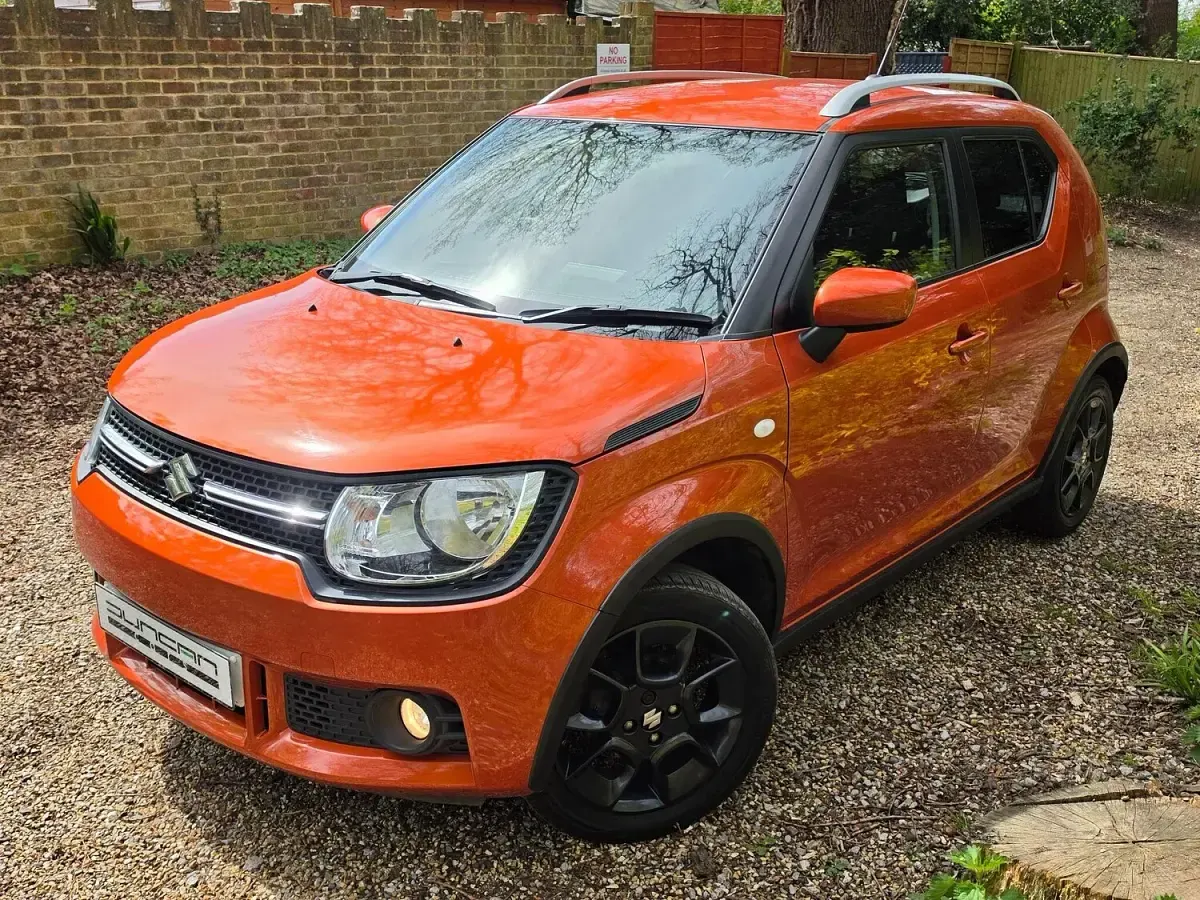 Used Suzuki Ignis SZ-T 90 HP (66 kW) 2017 Orange SUV