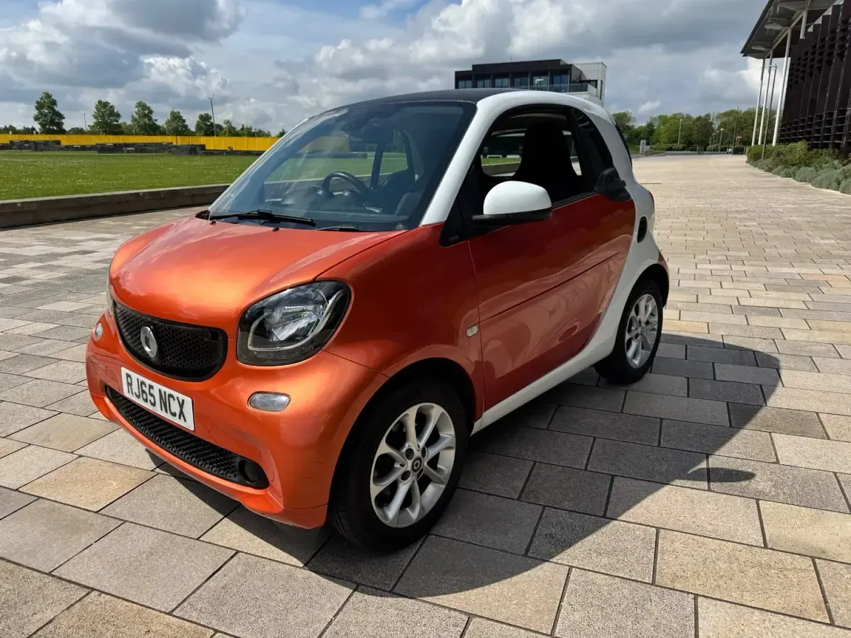Usado Smart ForTwo Coupé Passion 2015 Laranja Coupé