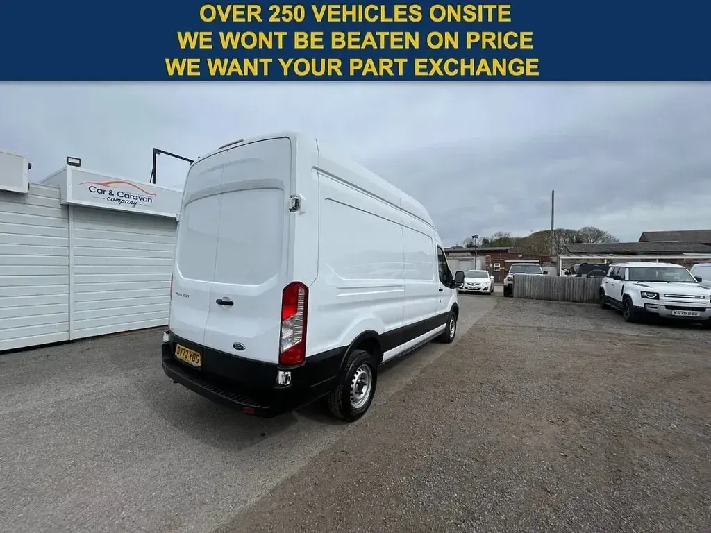 Usado Ford Transit S 130 CV (95 kW) 2022 Blanco Van