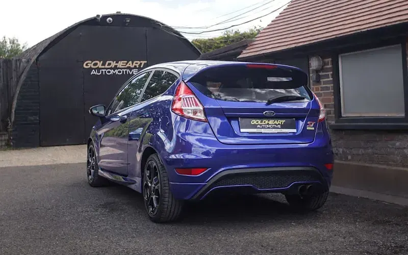 Usado Ford Fiesta ST 182 HP (133 kW) 2017 Azul Citadino
