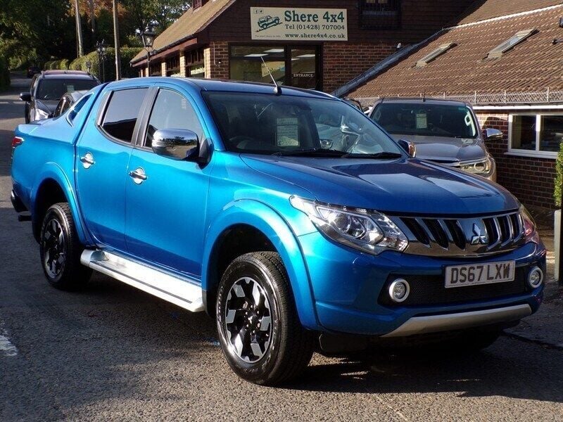 Blue Used 2017 Mitsubishi L200 Top Pickup | £19,494 (Fair price) - Image 1/3