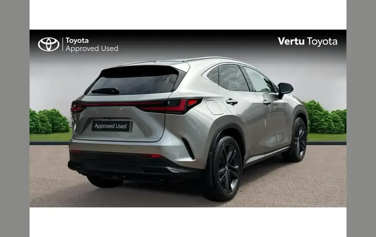 Used Lexus NX450h+ 301 HP (221 kW) 2023 Silver SUV
