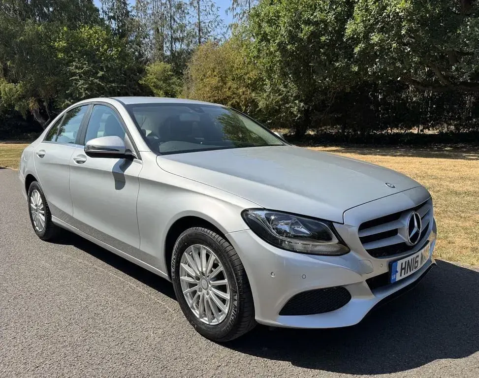 Used Mercedes C200 SE 136 HP (100 kW) 2016 Silver Sedan