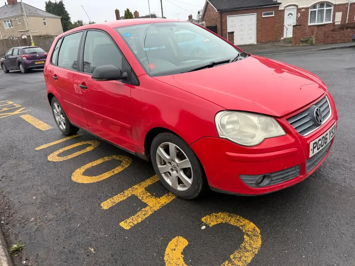 Usado VW Polo 2006 Vermelho Citadino