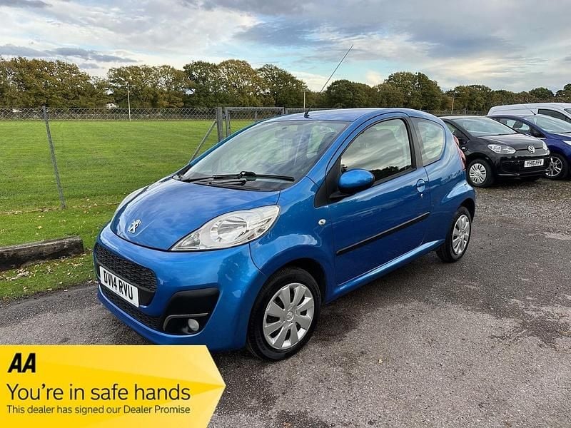 Blue Used 2014 Peugeot 107 Active Hatchback | £3,495 (Fair price) - Image 1/3