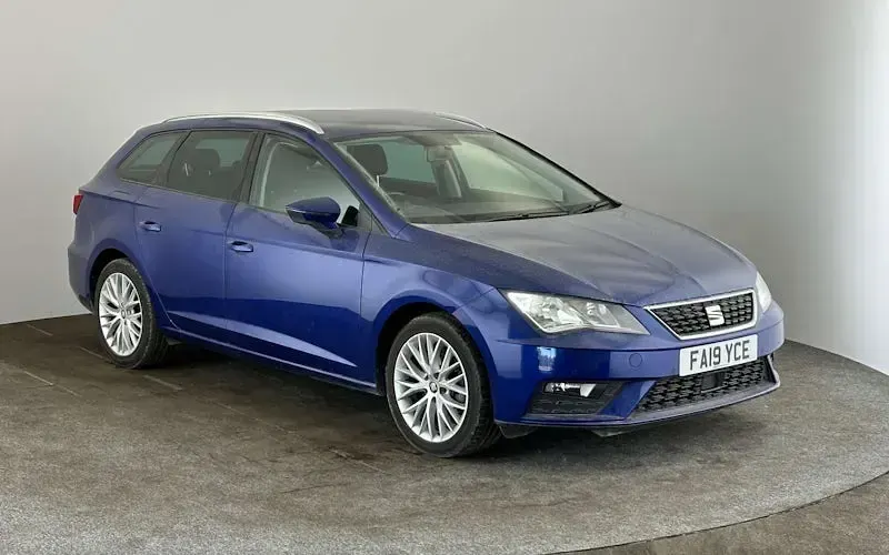 Used Seat Leon SE Dynamic 131 HP (96 kW) 2019 Estate
