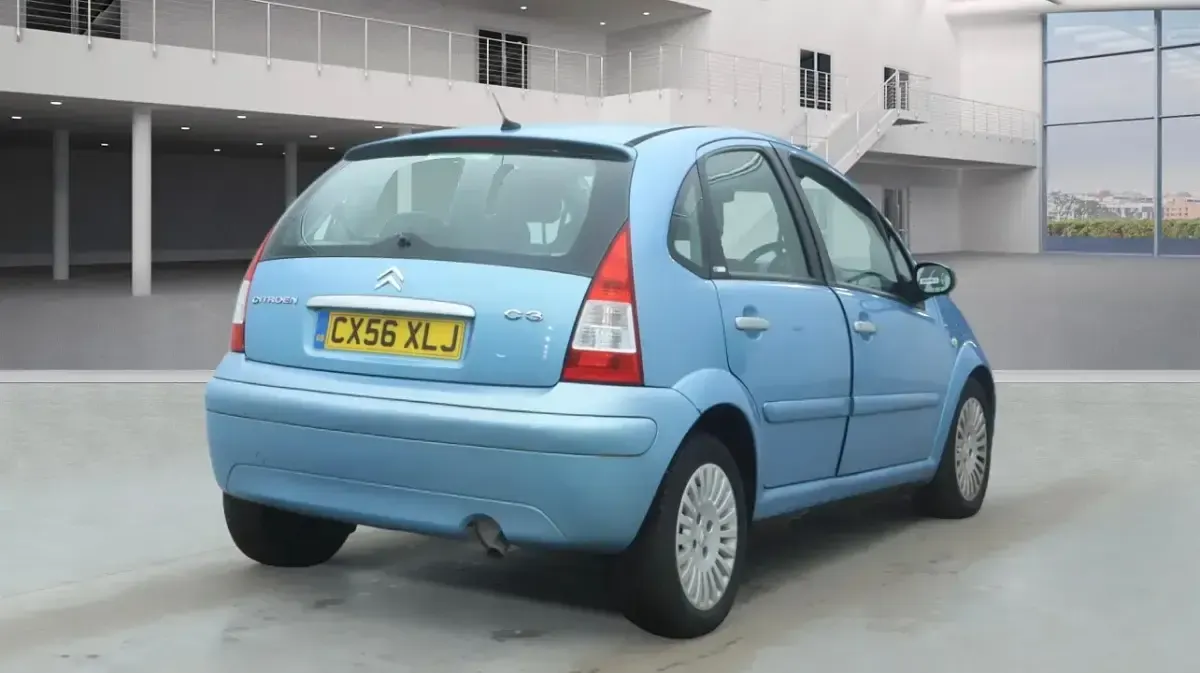 Begagnad Citroën C3 Exclusive 109 HK (80 kW) 2006 Blå Halvkombi