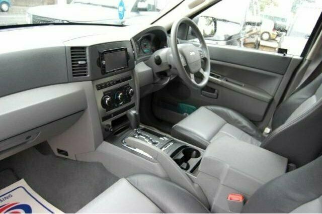 Used Jeep Grand Cherokee 215 HP (158 kW) 2006 SUV