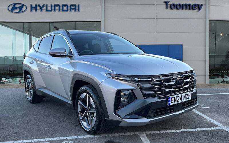 Used 2025 Hyundai Tucson Premium SUV | £24,295 (Good price) - Image 1/4
