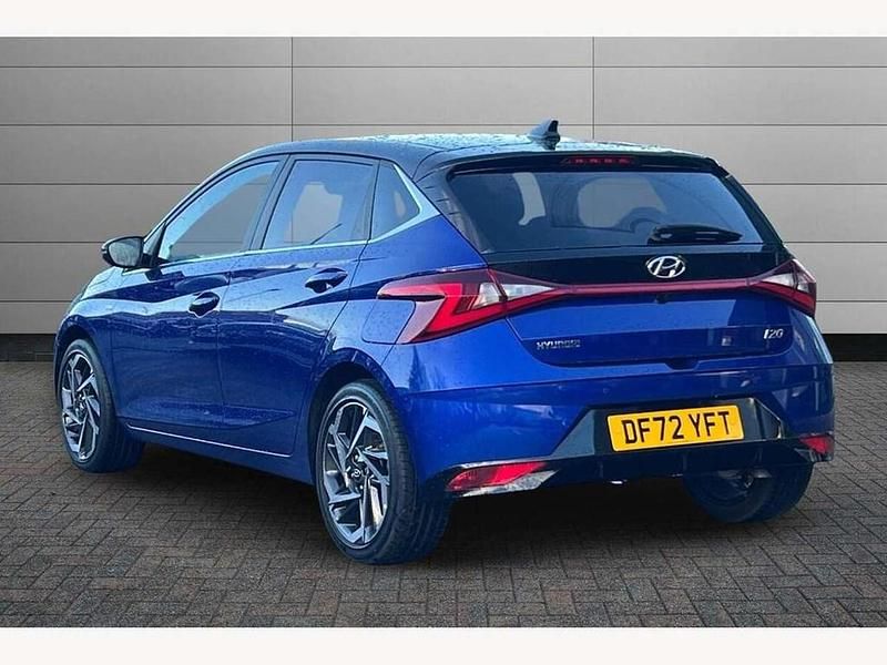Used Hyundai i20 Ultimate 100 HP (73 kW) 2023 Blue Hatchback