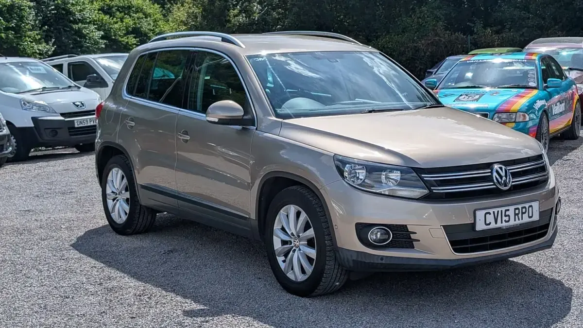 Used VW Tiguan Match 150 HP (110 kW) 2015 Beige SUV
