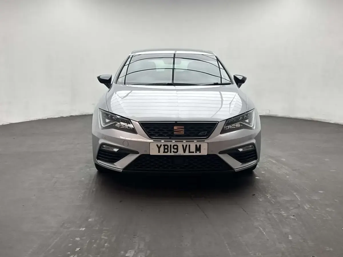 Used Seat Leon Cupra 290 290 HP (213 kW) 2019 Silver Hatchback